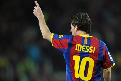 Messi celebra uno de sus goles contra el Betis.