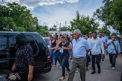 Dos fenómenos han marcado las últimas décadas en La Paz: la arremetida a sangre y fuego de la guerrilla y de los paramilitares y el contrabando de gasolina de Venezuela.