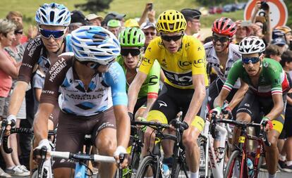 Froome, junto a Bardet, Urán, Contador y Aru.