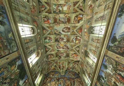 El fresco de Miguel Ángel de la Capilla Sixtina (Ciudad del Vaticano) es una de las obras más visitadas del mundo y una de las atracciones que componen los Museos Vaticanos, una vasta colección de pinturas, esculturas y piezas ornamentales propiedad de la Iglesia católica. <a href="http://www.museivaticani.va/content/museivaticani/en/collezioni/musei.html"> Desde su página web</a> es posible pasear por sus fastuosas salas y admirar con un notable grado de detalle piezas como el <em>Torso de Belvedere</em>, el Códex Vaticanus, una de las biblias griegas manuscritas más antiguas, o el <em>Laocoonte y sus hijos</em>, además de la creación magna de Miguel Ángel.