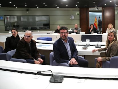 Inicio de la reunión de Trabajo con los sindicatos, dirigida por el secretario de estado de Empleo y Economía Social, Joaquín Pérez Rey.