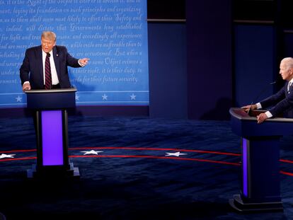 O presidente Donald Trump e o candidato democrata, Joe Biden, durante o debate.