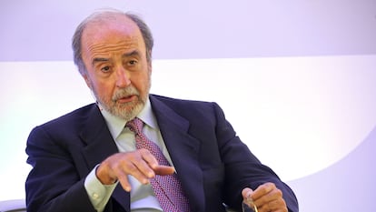 Juan Arena, expresidente de Bankinter, en una mesa redonda, en 2015.