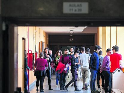 Estudiantes de Ingenier&iacute;a Aeron&aacute;utica en la Polit&eacute;cnica de Madrid.