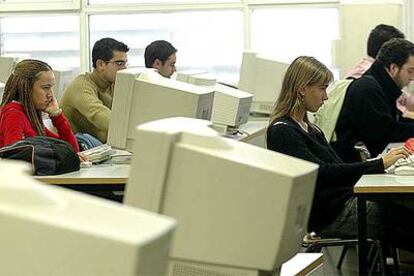 La mayoría de los alumnos están familiarizados con el uso de Internet.