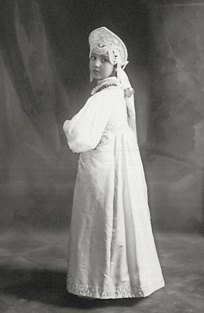 La princesa Yekaterina Dmítrievna Golítsina, hija del príncipe Dmitri Golítsin, montero mayor del imperio, a mediados de la década de 1890.