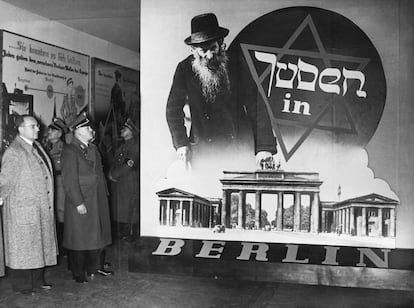 'The Eternal Jew', una exposición antisemita en Berlín, en 1938.