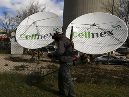 Cellnex coloca 915 millones en bonos a cinco y nueve años con una fuerte demanda