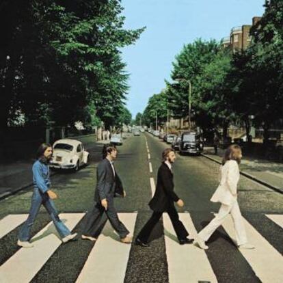 La portada de 'Abbey Road', con John, Ringo y Paul vistiendo los trajes de Nutter. George prefirió vaqueros.