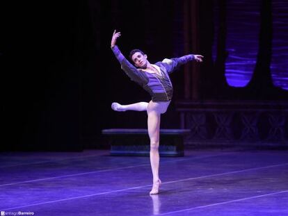 Gala de celebraci&oacute;n del 80 aniversario del ballet de Uruguay, en Montevideo.