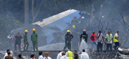 Toni Sala dibuixa una extensa cartografia del mal: accidents de trànsit i aviació, suïcidis...