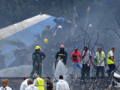 Toni Sala dibuixa una extensa cartografia del mal: accidents de trànsit i aviació, suïcidis...