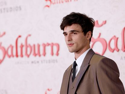 HOLLYWOOD, CALIFORNIA - NOVEMBER 14: Jacob Elordi attends the Los Angeles Premiere Of MGM's "Saltburn" at The Theatre at Ace Hotel on November 14, 2023 in Los Angeles, California. (Photo by Frazer Harrison/Getty Images)