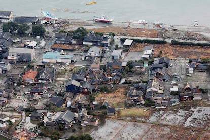 Vista aérea de la ciudad de Suzu, prefectura de Ishikawa, este martes tras el seísmo. 
