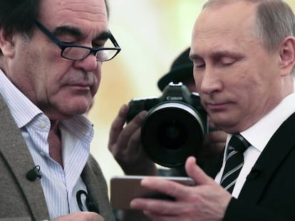 Oliver Stone y Vladimir Putin, en &#039;Entrevistas a Putin&#039;.