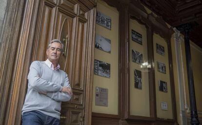 José María Díaz-Maroto en la galería Poko Espacio, en la Puerta del Sol