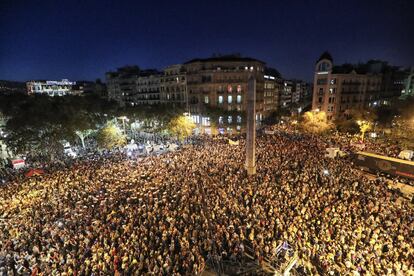 Vista geral do protesto contra a prisão de Jordi Sànchez e Jordi Cuixart, em Barcelona.