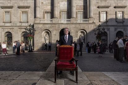 El candidat de CiU a l&#039;alcaldia de Barcelona, Xavier Trias, a la pla&ccedil;a Sant Jaume.