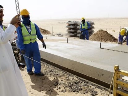 El AVE a La Meca logra 14 meses más de plazo y cobra 140 millones en sobrecostes