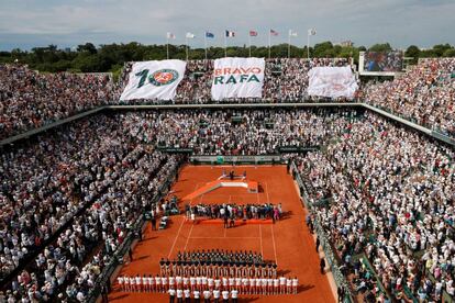 Pancartas en apoyo a Rafa Nadal por su décimo Roland Garros.