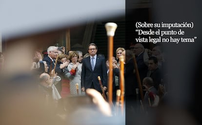 Jornada en la que Artur Mas, presidente de la Generalitat, ha declarado durante una hora por el 9-N. Mas ha asumido ante el juez toda la responsabilidad de la consulta independentista. A las puertas del Tribunal Superior de Justicia de Cataluña, el líder de Convergència ha sido apoyado por más de 400 alcaldes de localidades catalanas.