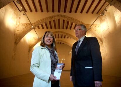 Felipe Garín y la exconsejera de Cultura, Trino Miró, en la presentación de la rehabilitación del convento del Carme.