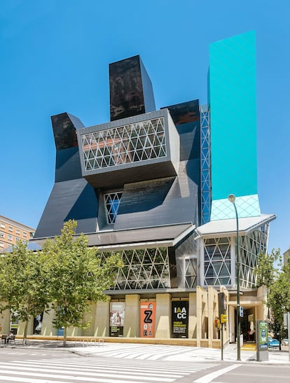 Edificio del Instituto Aragonés de Arte y Cultura Contemporáneos Pablo Serrano de Zaragoza. 