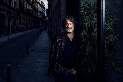 El músico Quique González, en Lavapiés, Madrid.