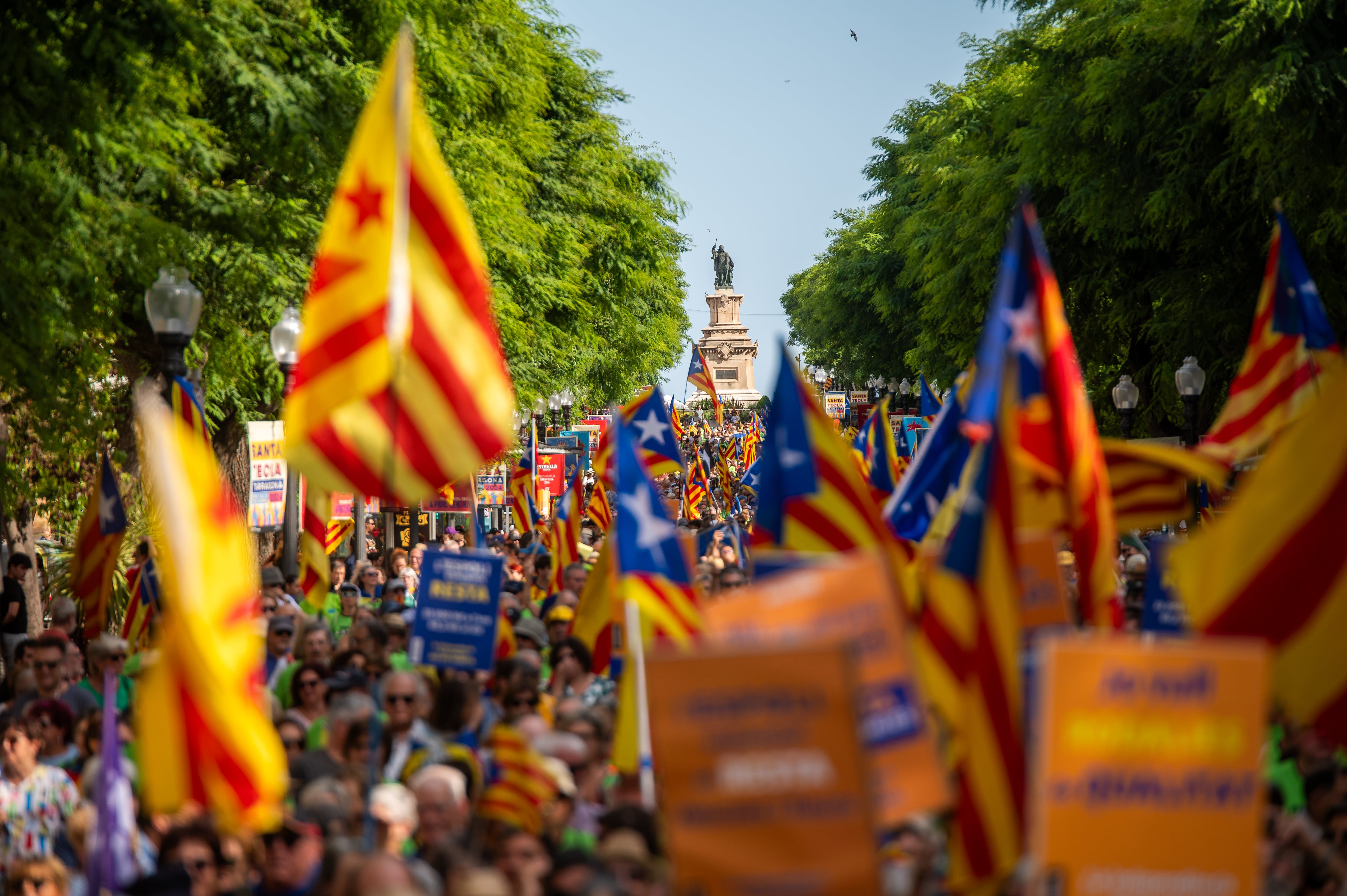 El Constitucional anula la iniciativa legislativa popular que propuso relanzar un proceso de independencia de Cataluña