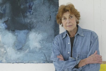 Helen Frankenthaler, en su estudio en 2003.