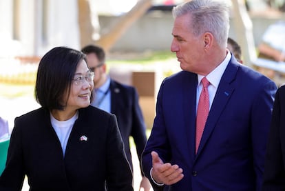 Taiwan's President Tsai Ing-wen meets U.S. Speaker of the House Kevin McCarthy at the Ronald Reagan Presidential Library in Simi Valley, California, U.S. April 5, 2023.