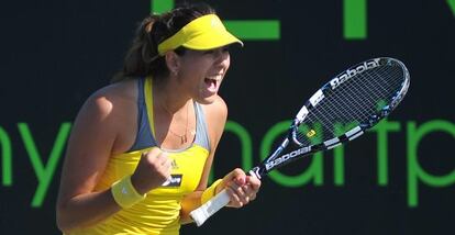 Muguruza celebra su remontada.