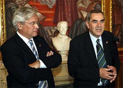 Joan Clos, a la izquierda, y Ernest Maragall.