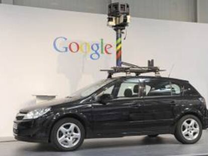La toma de imágenes comenzó a finales de junio de 2012, tarea en la que los automóviles y bicicletas de Google recorrieron cerca de 32.000 kilómetros captando fotografías en 360 grados de 51 ciudades colombianas. EFE/Archivo