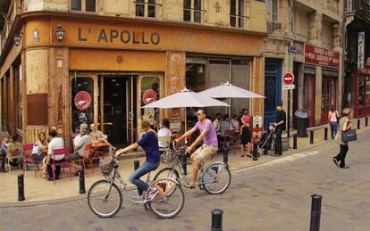 Plaza de Fernand Lafargue, en Burdeos (Francia).