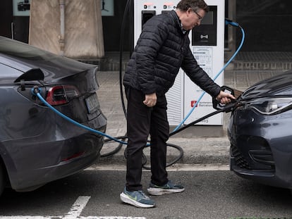 coche electrico declaracion renta