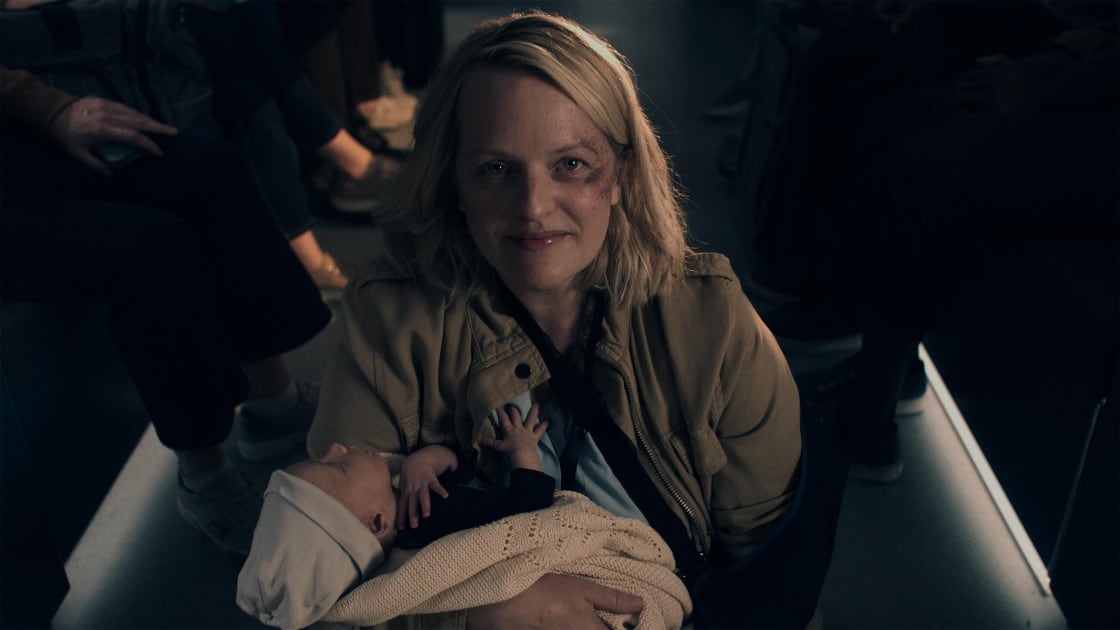 Elisabeth Moss, en una imagen de la sexta y última temporada de 'El cuento de la criada'.