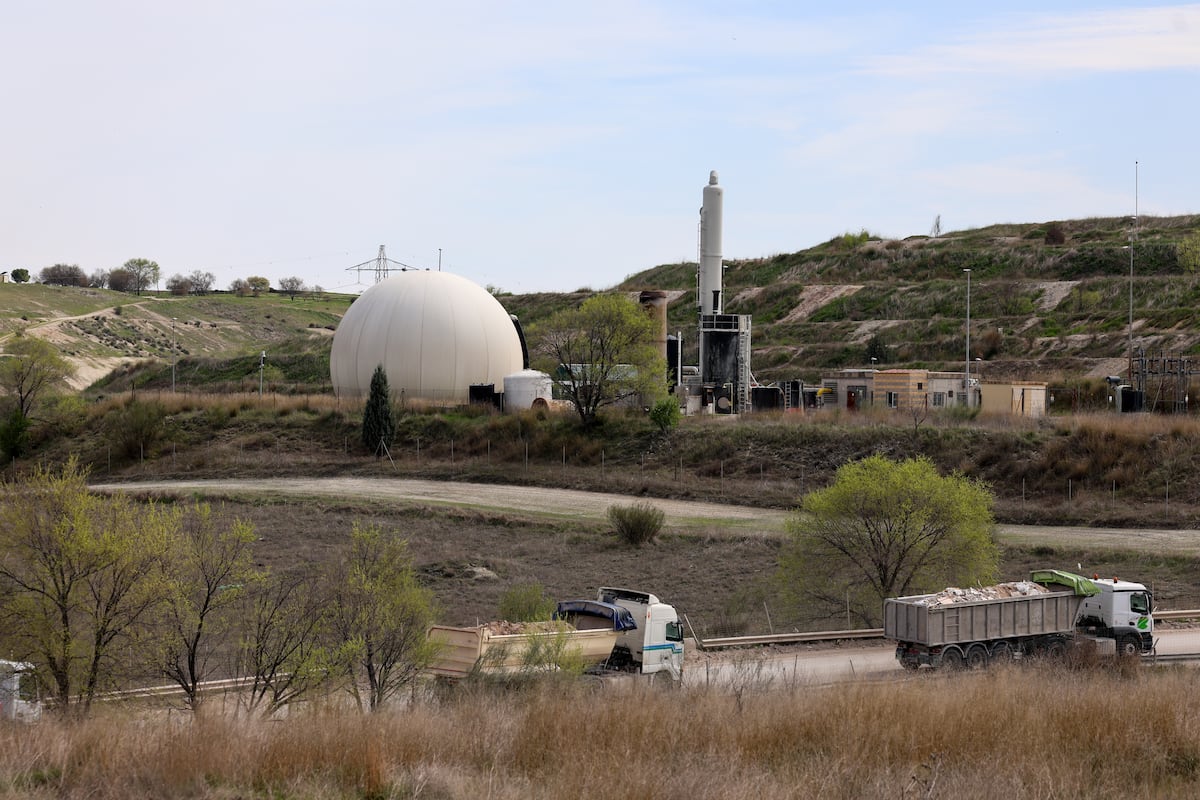 Segundo golpe para Almeida en Bruselas: la Comisión Europea investigará si hay irregularidades ambientales en Valdemingómez