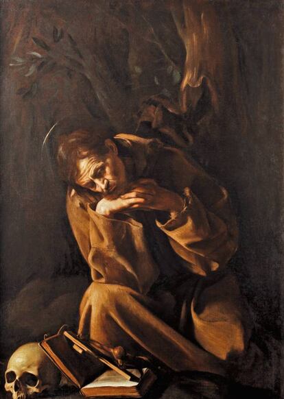 'San Francisco en meditación' (1606), un ejemplo más de la maestría de Caravaggio en el uso del claroscuro.