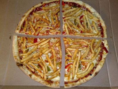 800px-french_fry_pizza