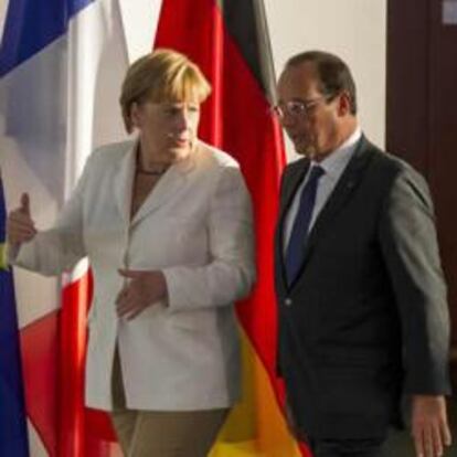 La canciller alemana Angela Merkel y el primer ministro francés, Francois Hollande