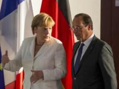 La canciller alemana Angela Merkel y el primer ministro francés, Francois Hollande