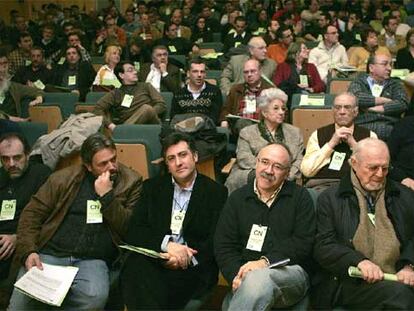 En primera fila, de izquierda a derecha, Joan Ridao, Albert Benach, Joan Puigcercós, Josep Lluís Carod y Jordi Carbonell.