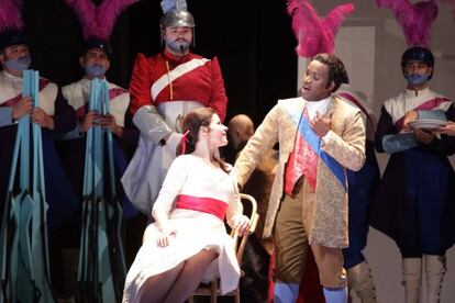Il barbiere de Siviglia con un divertido montaje de Comediants abre la temporada del Liceo.
