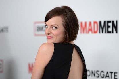 Detalle de la espalda de Elisabeth Moss.