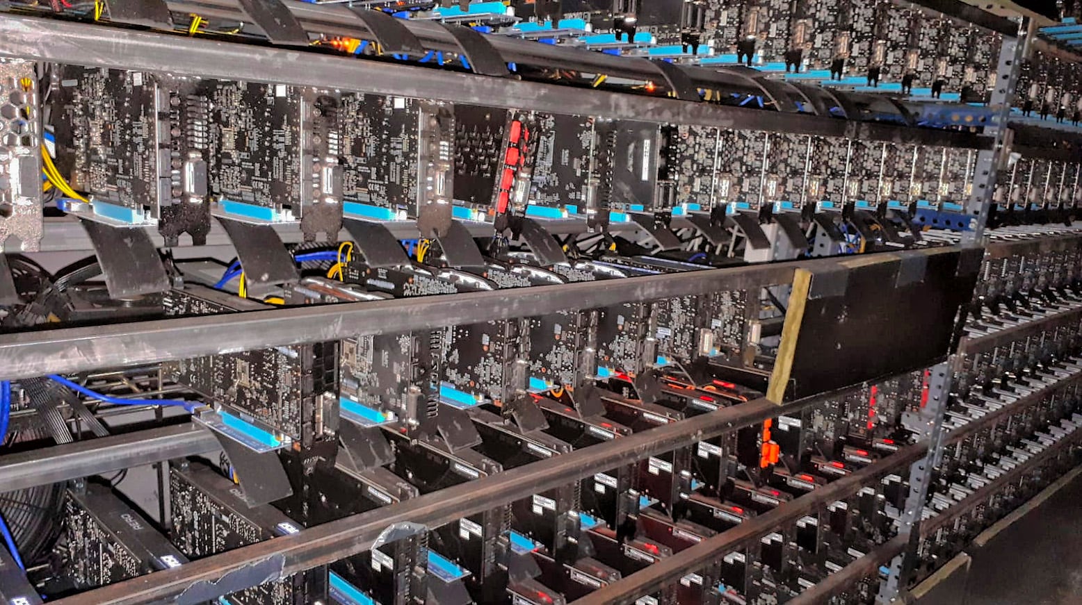 Del bitcoin a la IA: las mineras cripto se reinventan como centros de datos para sobrevivir