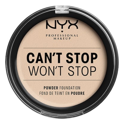 Los polvos de sol compactos Can't Stop Won't Stop de Nyx (15,90 €), en 24 tonalidades, pueden funcionar como complemento a la base líquida si se usa con brocha (para fijarla) o solos con esponja, ofreciendo la misma cobertura que una base. Tiene una duración de 24 horas y acabado mate.