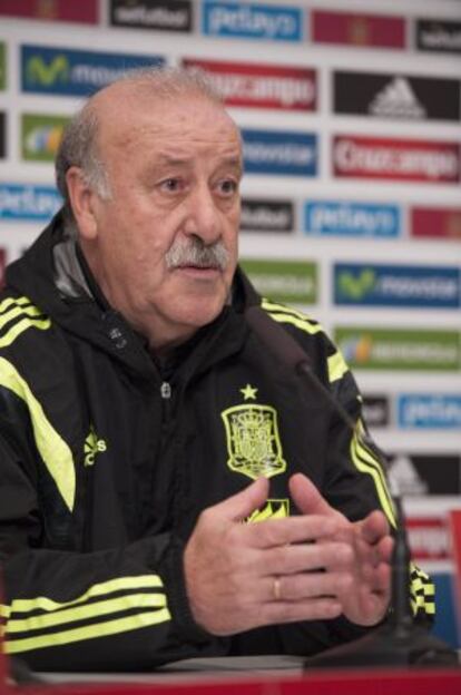 Rueda de prensa de Del Bosque en Huelva.