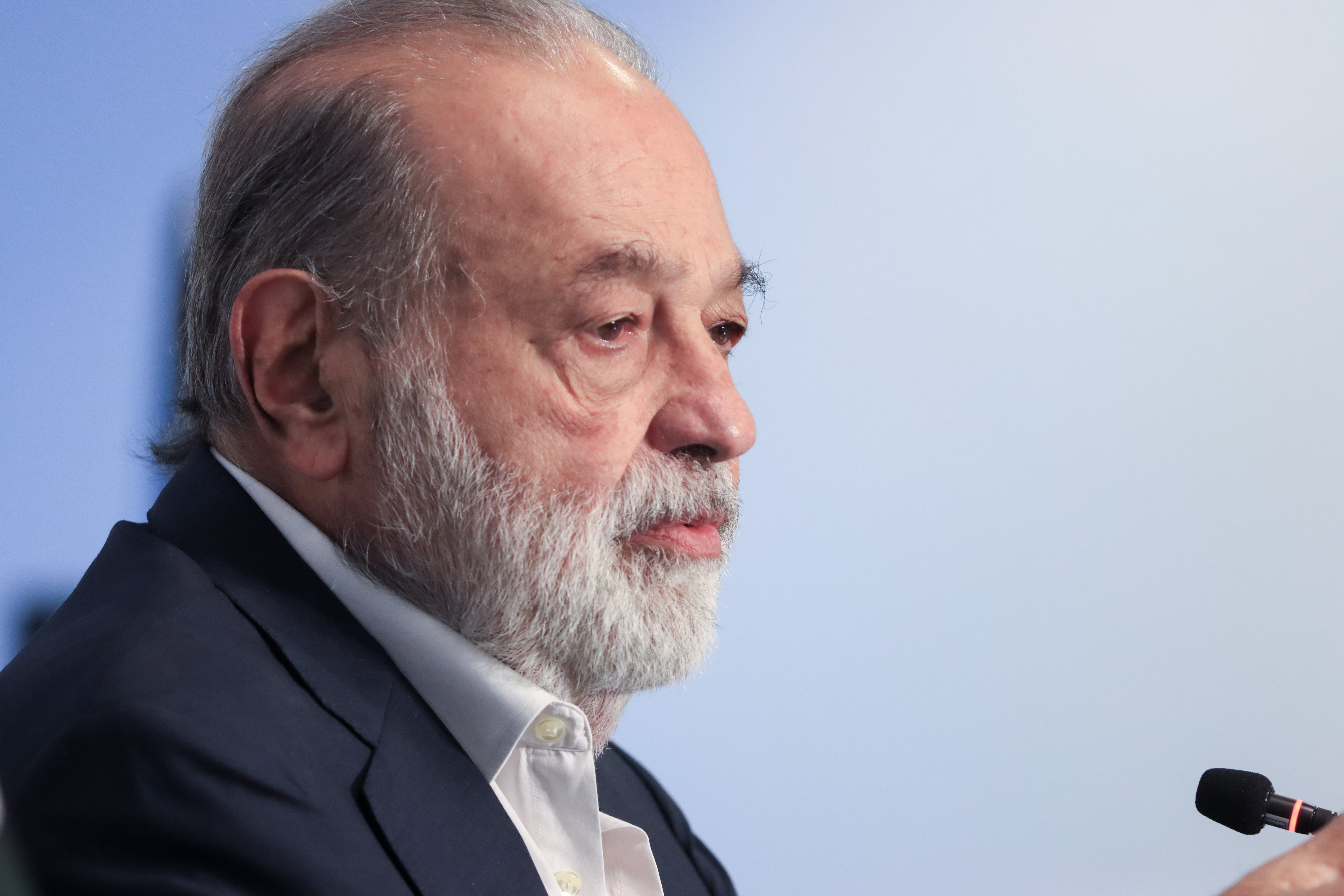 Slim da un espaldarazo a la política económica de Sheinbaum con una inversión de 5.000 millones de dólares
