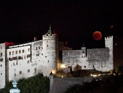 Eclipse de luna en el cielo de Salzburgo, el pasado 27 de julio.